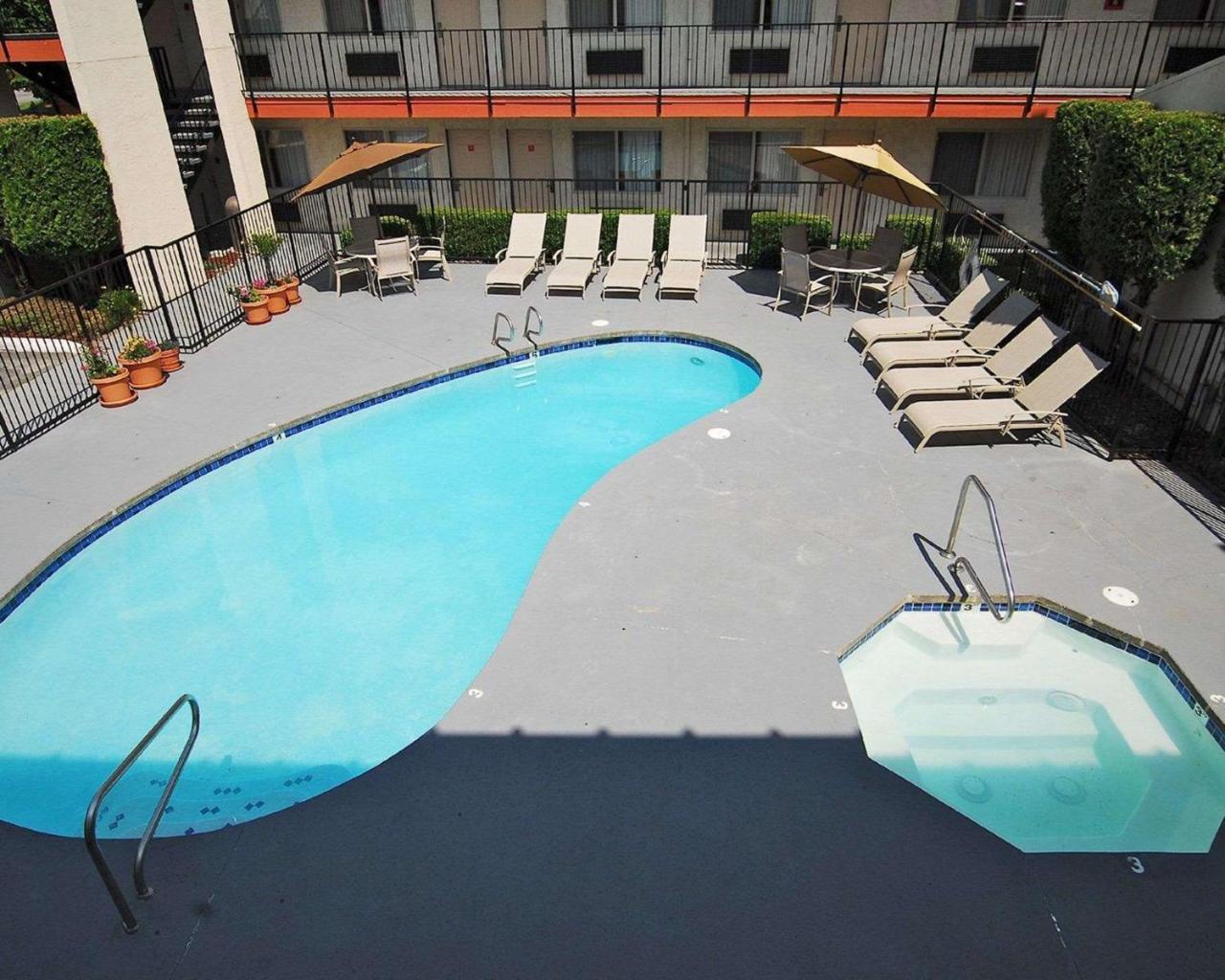 Morningglory Inn & Suites Bellingham Extérieur photo